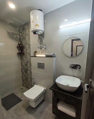 Bathroom in 1 BHK Builder Floor at Sector 38 – for Rent