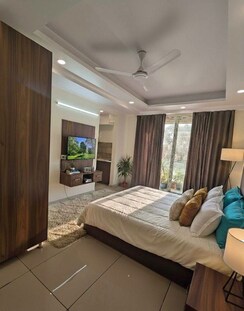 1 BHK Builder Floor For Rent in Sector 38