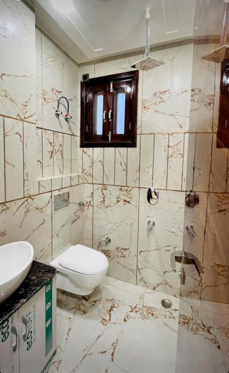 Bathroom, dwarka 2 Bedroom 1300 Sq.Ft. Apartment In Dwarka Delhi 10503914