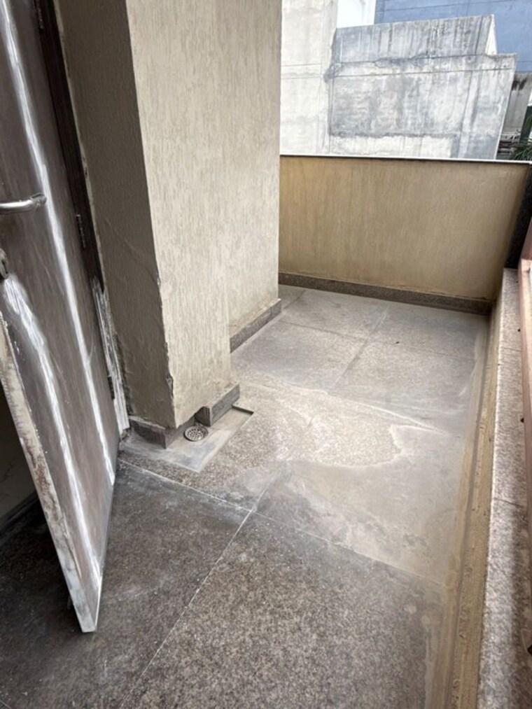 Bathroom, unitech-greenwood-city-apartment 2 Bedroom 2500 Sq.Ft. Builder Floor In Sector 45 Gurgaon 10505154
