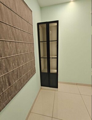 Room in 3 BHK Apartment at Aparna Zenon, Puppalaguda – for Rent