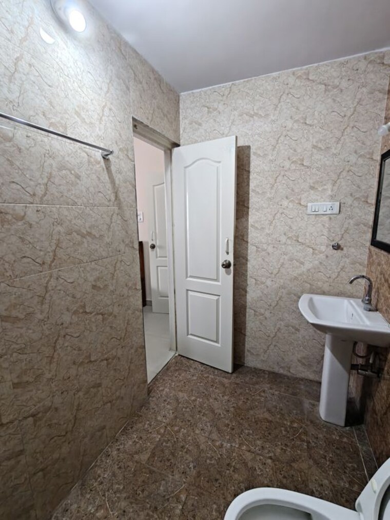 Bathroom, kuteer-arcade 3 Bedroom 1800 Sq.Ft. Apartment In Koramangala Bangalore 10505164