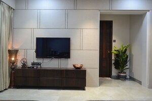 Furnished Amenities in 3 BHK Apartment at Mori Road – for Sale