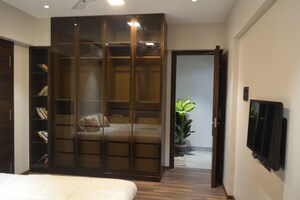 Room in 3 BHK Apartment at Mori Road – for Sale