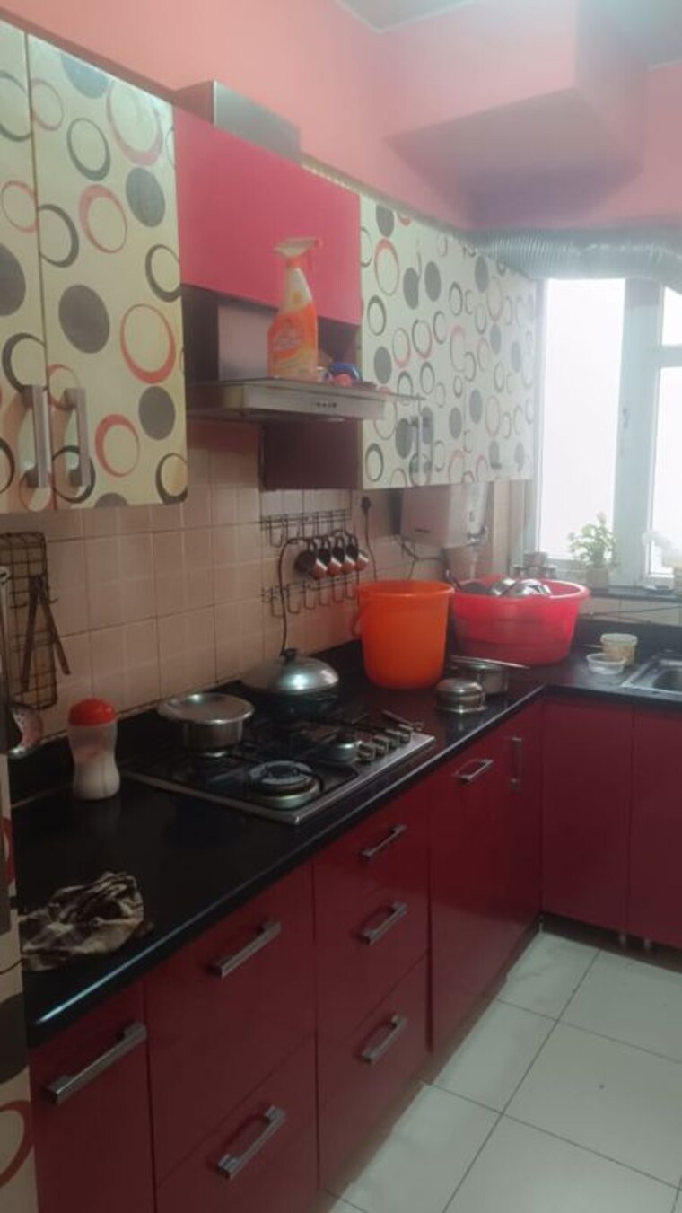 Kitchen, mahindra-aura-phase-iii 2 Bedroom 900 Sq.Ft. Apartment In Sector 110a Gurgaon 10505215