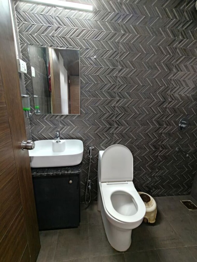 Bathroom, blue-27th-avenue 3 Bedroom 1300 Sq.Ft. Apartment In Bavdhan Pune 10505219