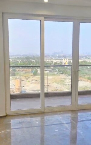 2 BHK Apartment For Sale in Ace Starlit, Sector 152