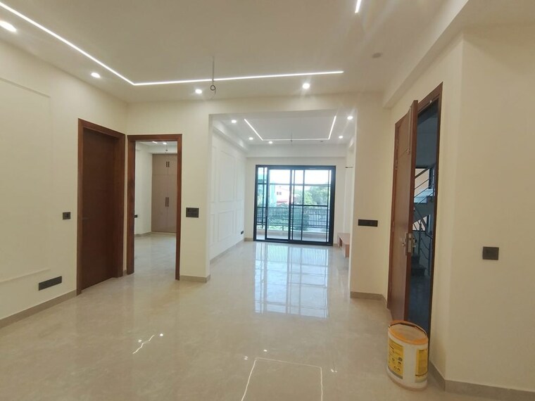 Living Room, sector 23 3 Bedroom 270 Sq.Yd. Builder Floor In Sector 23 Gurgaon 10505240