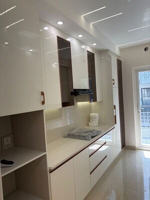 Kitchen in 3 BHK Builder Floor at BPTP Green Oaks, Sector 70a – for Sale