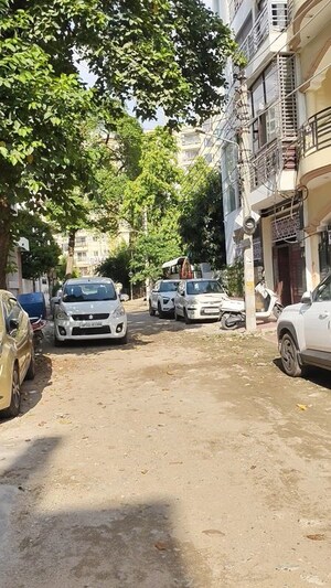 Parking in 3 BHK Independent House at Vrindavan Yojna – for Sale
