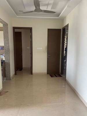 Building Lobby in 1 BHK Apartment at Sarvodaya CHS Malad West, Malad West – for Rent