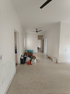 3 BHK + Servant Room Apartment For Rent in Shree Vardhman Victoria