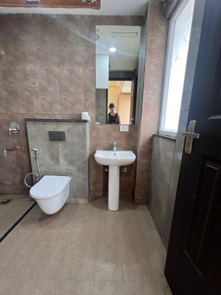 Bathroom, dasnac-the-jewel 2 Bedroom 1255 Sq.Ft. Apartment In Sector 75 Noida 10505294