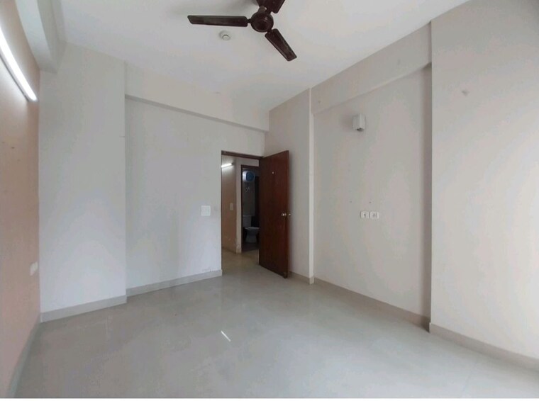Room, mahagun-moderne 3 Bedroom 1435 Sq.Ft. Apartment In Sector 78 Noida 10505300