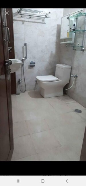Bathroom in 6 BHK Independent House at Gomti Nagar – for Sale