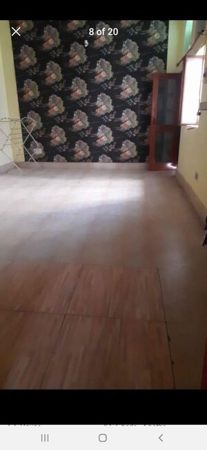 Room in 6 BHK Independent House at Gomti Nagar – for Sale