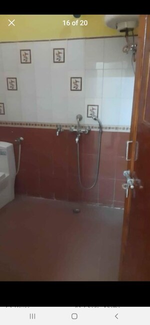 Bathroom in 6 BHK Independent House at Gomti Nagar – for Sale