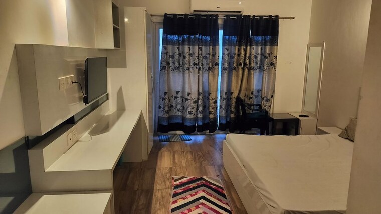 Bedroom, paramount-golf-forest-studio-apartments-oak-tower 1 RK 435 Sq.Ft. Apartment In Zeta I Greater Noida Greater Noida 10505326