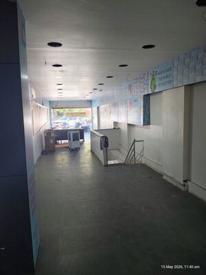  Showroom For Rent in Anand Nagar