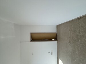 Room in 3 BHK Apartment at Marathon Monte South, Byculla West – for Rent