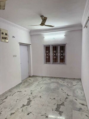 Room in 3 BHK Apartment at Coral Apartments Begumpet, Begumpet – for Sale