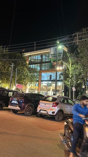 Parking in  Shop at Malviya Nagar – for Sale