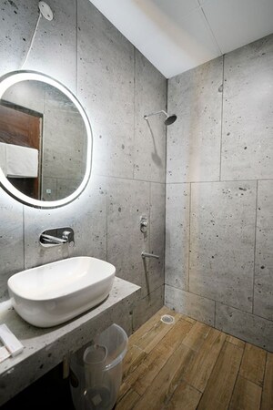 Bathroom in 3 BHK Apartment at Motiaz Royal Citi, Ambala Highway – for Rent