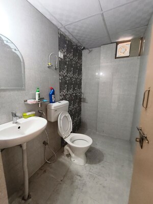 Bathroom in 2 BHK Builder Floor at Pareena Om Apartments, Sector 112 – for Rent