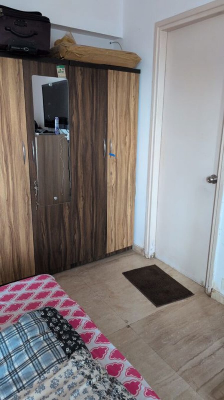 Bedroom, imperial-heights-goregaon-west 3.5 Bedroom 1200 Sq.Ft. Apartment In Goregaon West Mumbai 10505441