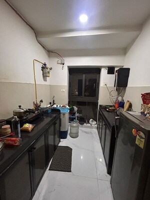  Pg For Rent in Lokhandwala Complex