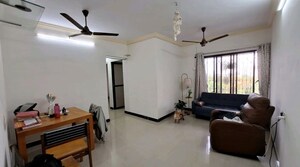 Team Area in 2 BHK Apartment at Cosmos Heritage, Manpada – for Rent