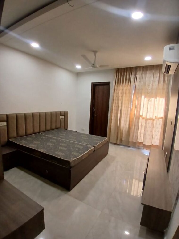 Bedroom, crd-golden-castle 3 Bedroom 1880 Sq.Ft. Apartment In Patiala Road Zirakpur 10505496