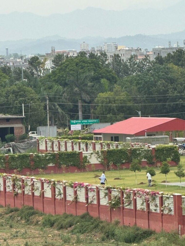 Exterior View, sav-gulnaar-meadows 3 Bedroom 1700 Sq.Ft. Apartment In Ambala Highway Zirakpur 10505504