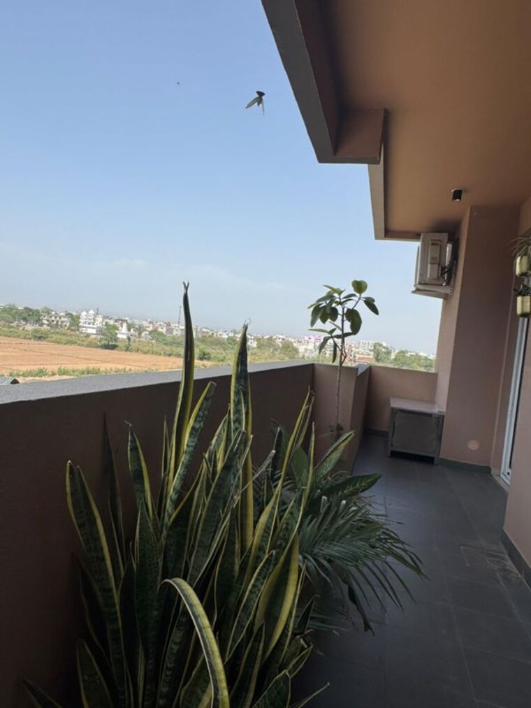 Balcony, sav-gulnaar-meadows 3 Bedroom 1700 Sq.Ft. Apartment In Ambala Highway Zirakpur 10505504