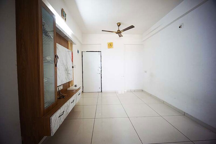 undefined, nikol 2 Bedroom 132 Sq.Yd. Apartment In Nikol Ahmedabad 10505502