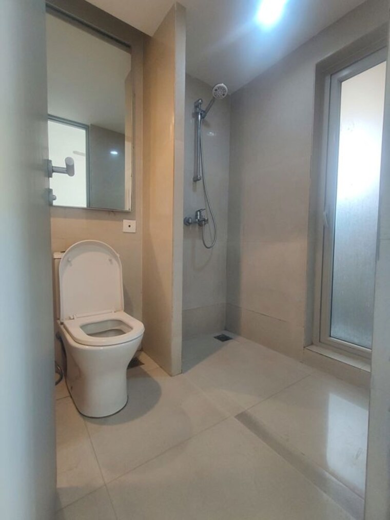 Bathroom, hiranandani-estate-villa-royale 2 Bedroom 999 Sq.Ft. Apartment In Ghodbunder Road Thane 10505510