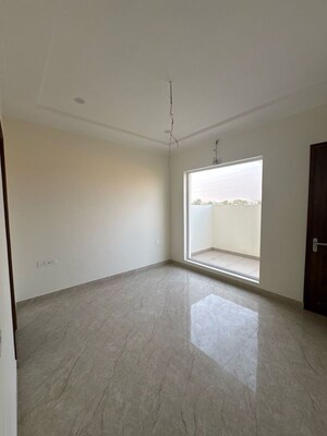 Room in 3 BHK Villa at Vision Homes Ghazipur, Ghazipur – for Sale