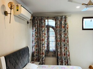 Bedroom in 6+ BHK Villa at Palam Vihar – for Sale