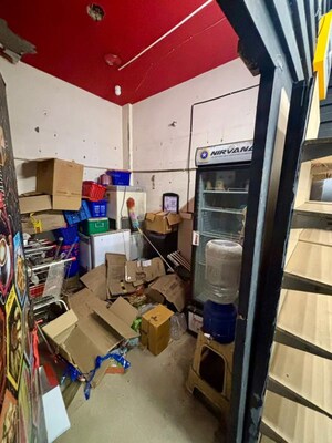  Shop – Exterior View View at Laxmi Nagar - for Rent