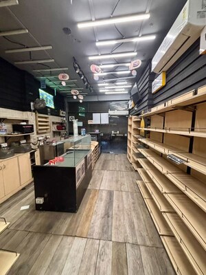  Shop – Exterior View View at Laxmi Nagar - for Rent