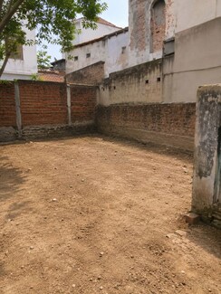 Plot For Sale in Gomti Nagar