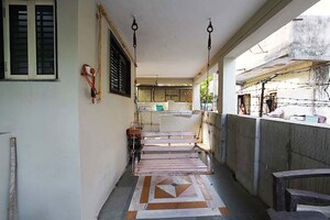 Building Lobby in 4 BHK Apartment at Ellis Bridge – for Sale