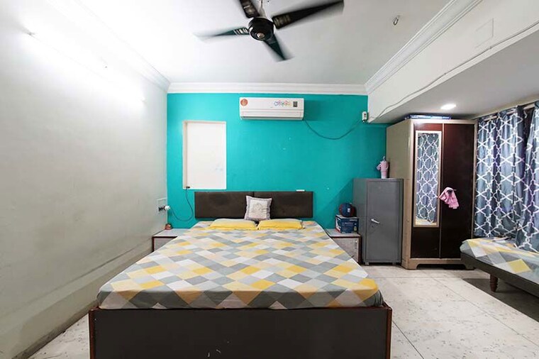 Bedroom, ellis bridge 4 Bedroom 172 Sq.Yd. Apartment In Ellis Bridge Ahmedabad 10505580