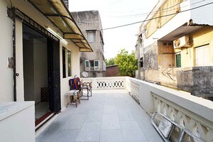 4 BHK Apartment – Exterior View View at Ellis Bridge - for Sale
