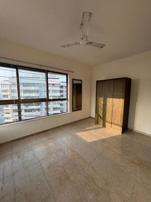 Room in 3 BHK Apartment at L&T Emerald Isle, Powai – for Sale