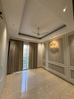3 BHK + Servant Room 1180 Sq.Ft. Builder Floor in Lion Green Valley