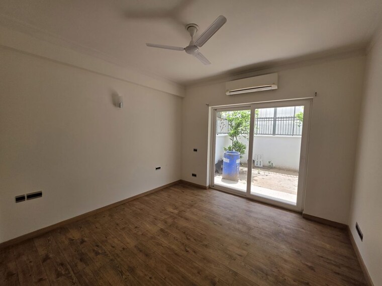 Room, central-park-flower-valley 4 Bedroom 250 Sq.Ft. Villa In Sohna Sector 33 Gurgaon 10504640