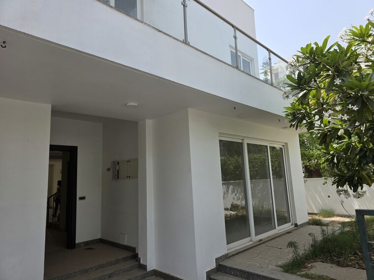 Exterior View, central-park-flower-valley 4 Bedroom 250 Sq.Ft. Villa In Sohna Sector 33 Gurgaon 10504640
