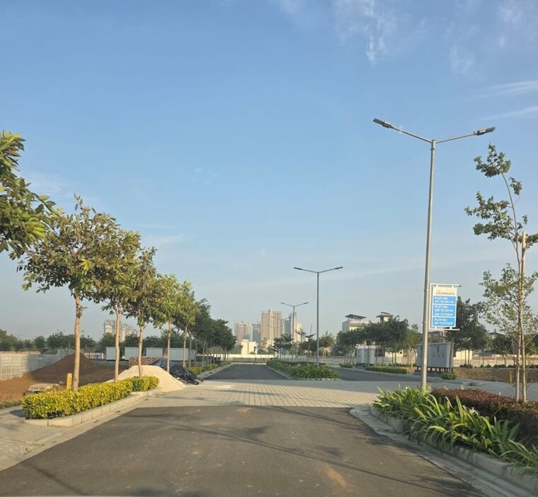 Garden, lion-green-valley 3 Bedroom 1200 Sq.Ft. Builder Floor In Sohna Sector 35 Gurgaon 10505520
