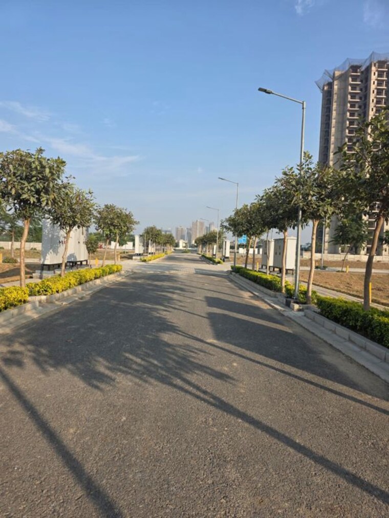 Balcony, lion-green-valley 3 Bedroom 1200 Sq.Ft. Builder Floor In Sohna Sector 35 Gurgaon 10505520